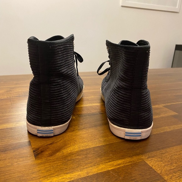 Corduroy high-top sneakers by TOMS, size 11! - Picture 3 of 5